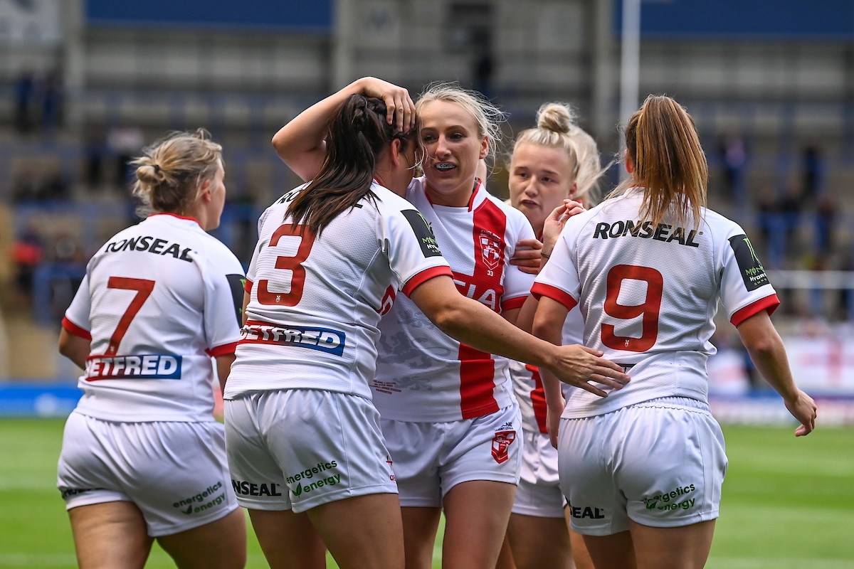 England Fans Bask In 25°C At The Women's World Cup, Raincoats Ready For Sudden Downpours