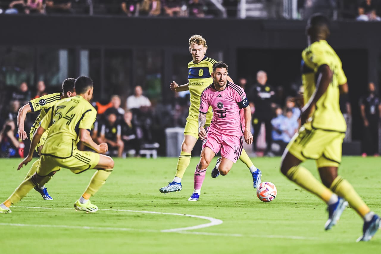 Messi, Suarez Shine As Inter Miami Advances In CONCACAF Champions Cup