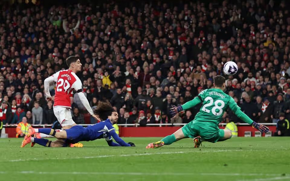 EPL: Arsenal Demolished Chelsea To Go Three Points Clear