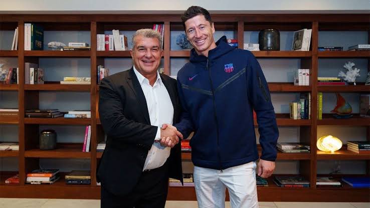 Robert Lewandowski Has Indicated His Intention To Stay At Barcelona