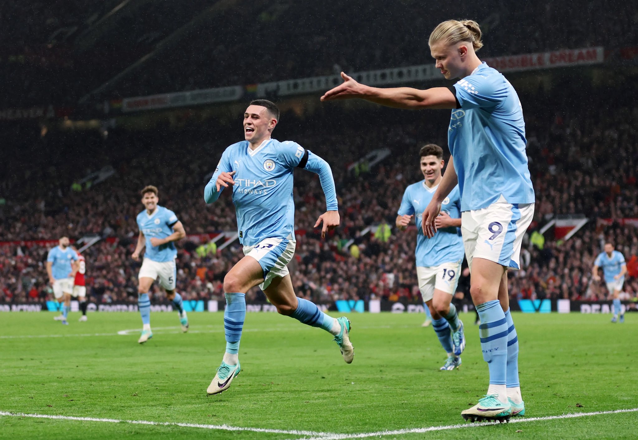 Manchester City's Phil Foden And Khadija Shaw Win Fwa Footballer Of The Year Awards