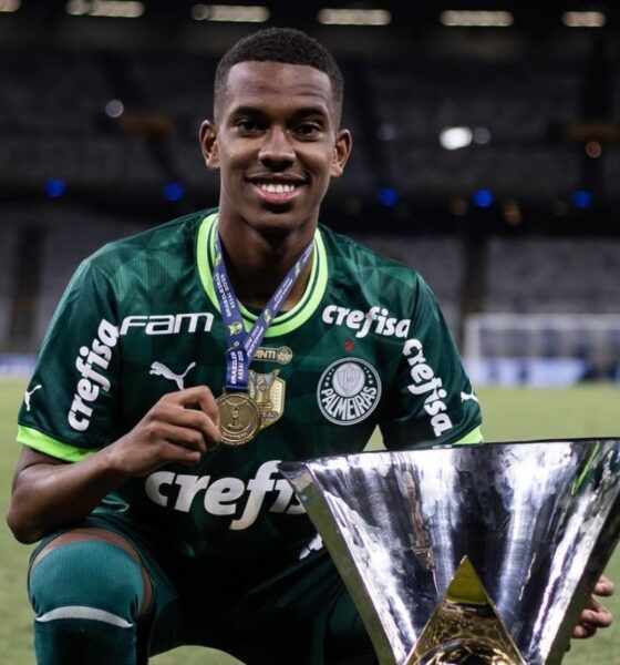 Chelsea Reach Verbal Agreement To Sign Brazilian Gem Willian Estevão