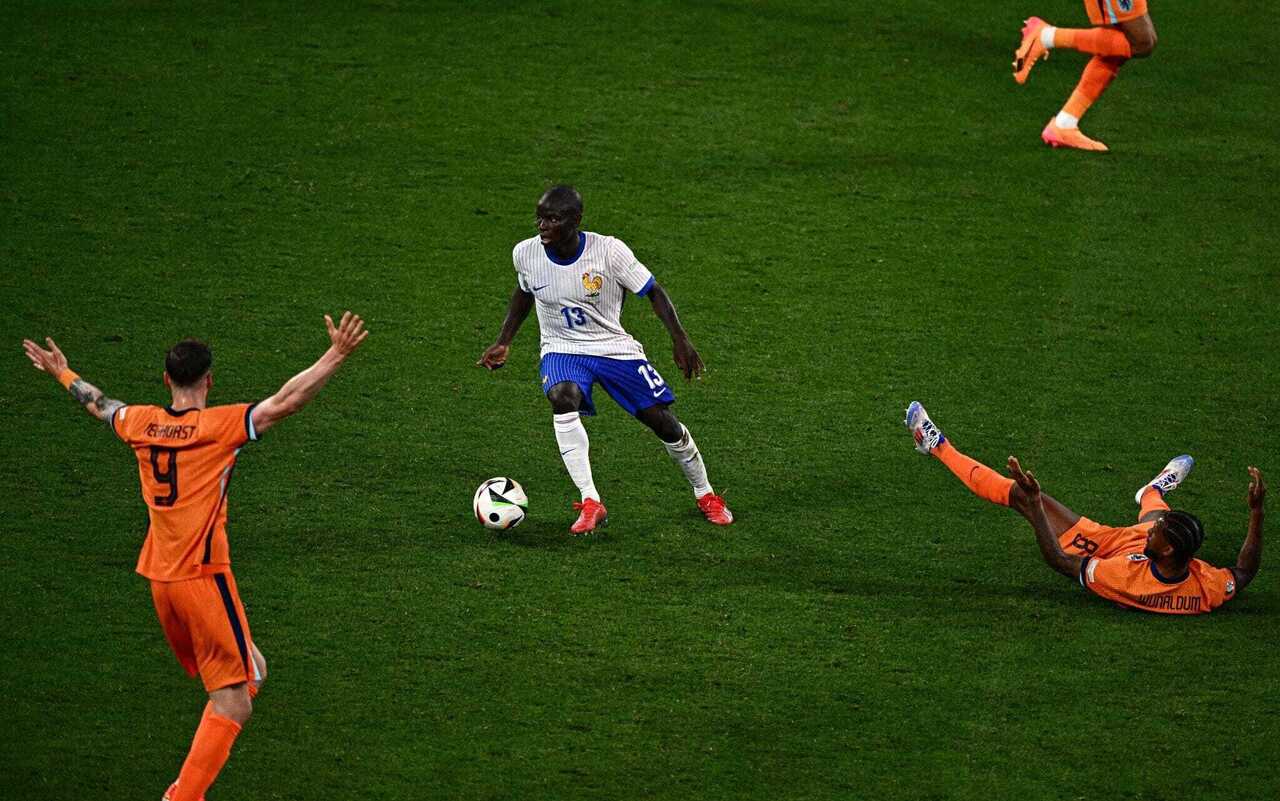 Netherlands And France Play Out Controversial Draw