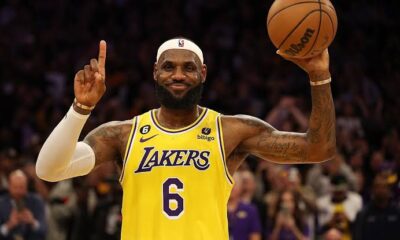 LeBron James Signs New Contract With Lakers