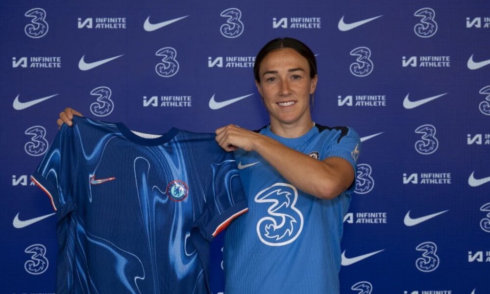 England Defender Lucy Bronze Joins Chelsea From Barcelona