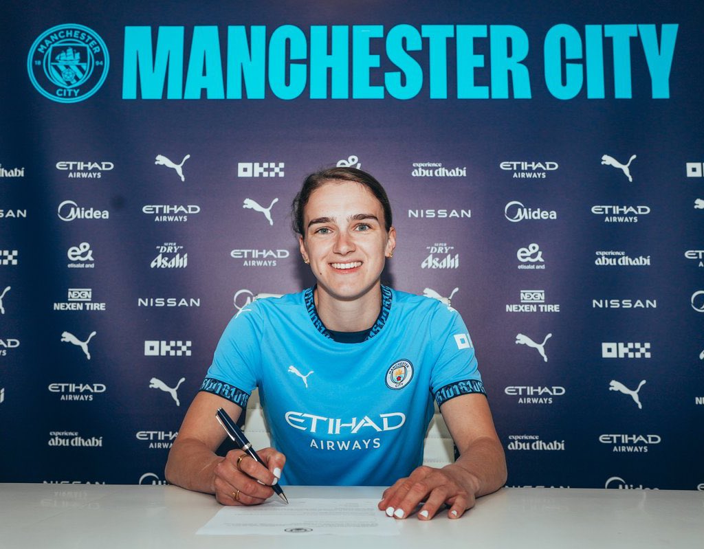 Manchester City Confirms Signing Of Vivianne Miedema From Arsenal