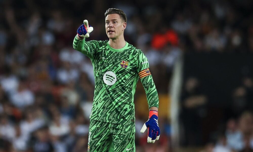 Barcelona Keeper Ter Stegen Out Months With Knee Injury