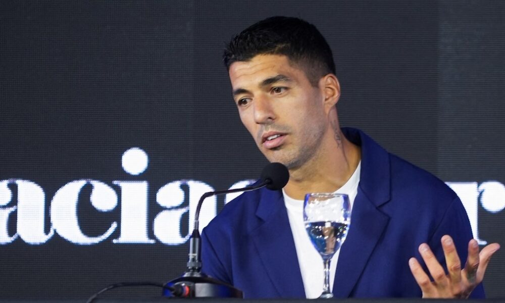 Uruguay Striker Luis Suarez Announces Retirement From International Football