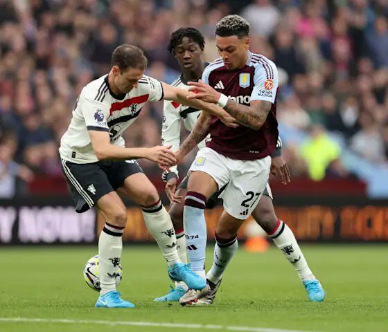 Manchester United Dressing Room Reportedly Bugged Before Match Against Aston Villa