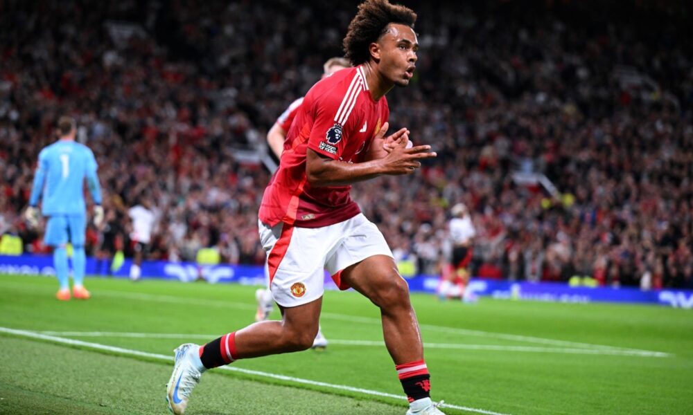 Premier League: Joshua Zirkzee Set For Shock Manchester United Exit