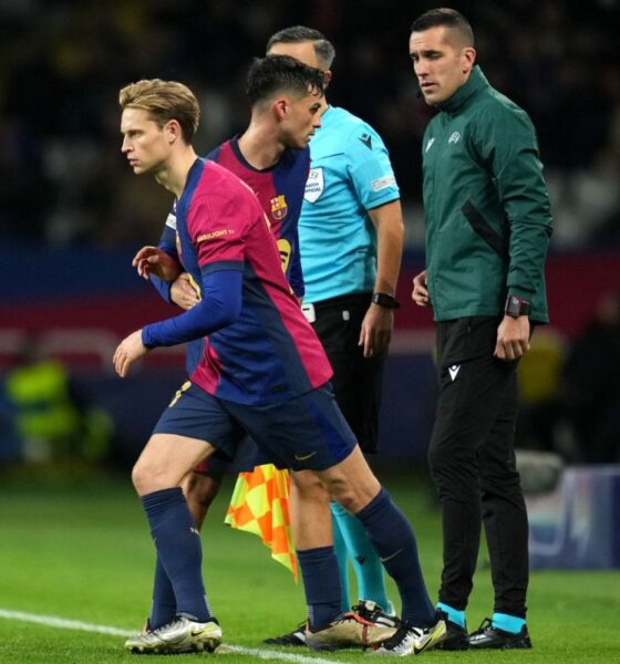 De Jong Needs To Prove More To Secure Starting Spot For Barcelona - Says Hansi Flick