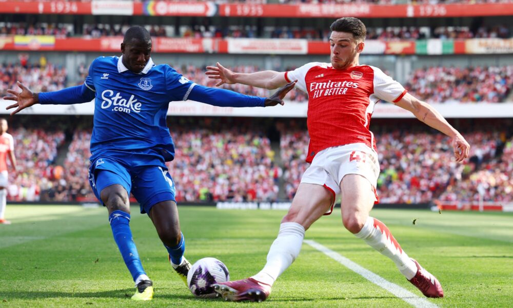 Arsenal's Title Hopes Take Hit With Draw Against Everton