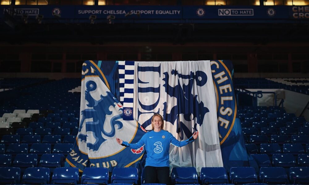 Chelsea Signs England Midfielder Keira Walsh From Barcelona