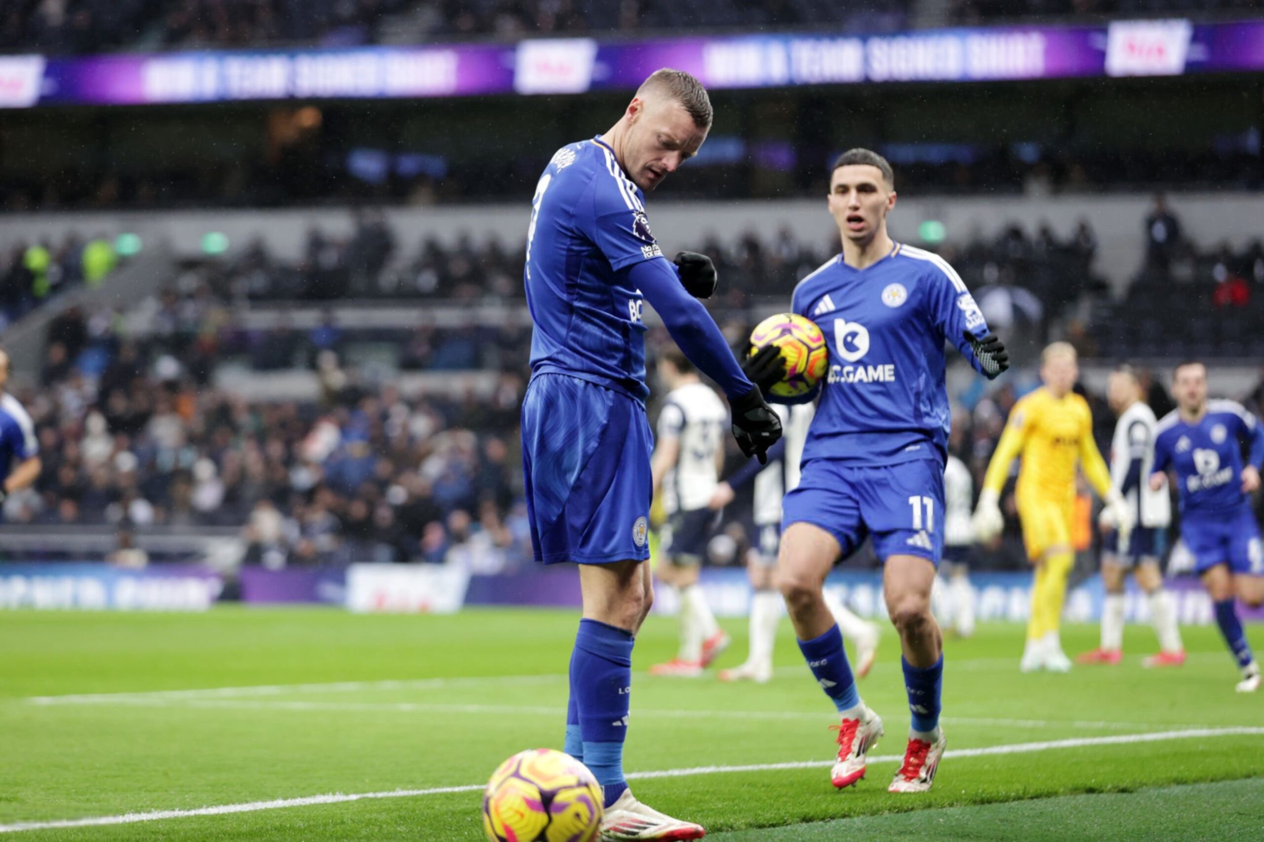 Leicester City Comes From Behind To Win Against Tottenham Hotspur