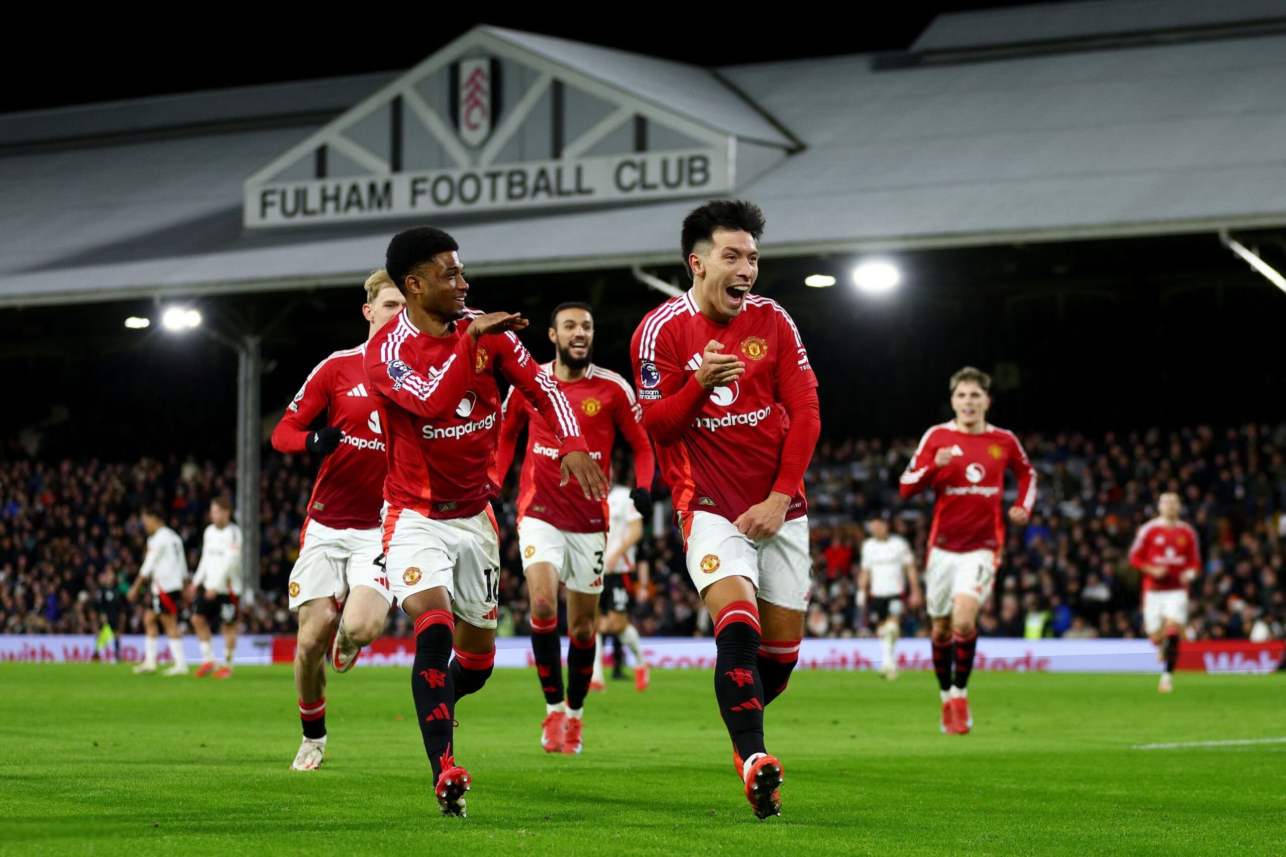 Manchester United Secures Narrow Victory Over Fulham At Craven Cottage