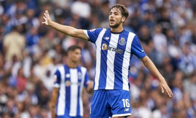 Manchester City Open Talks With Former Barcelona Midfielder