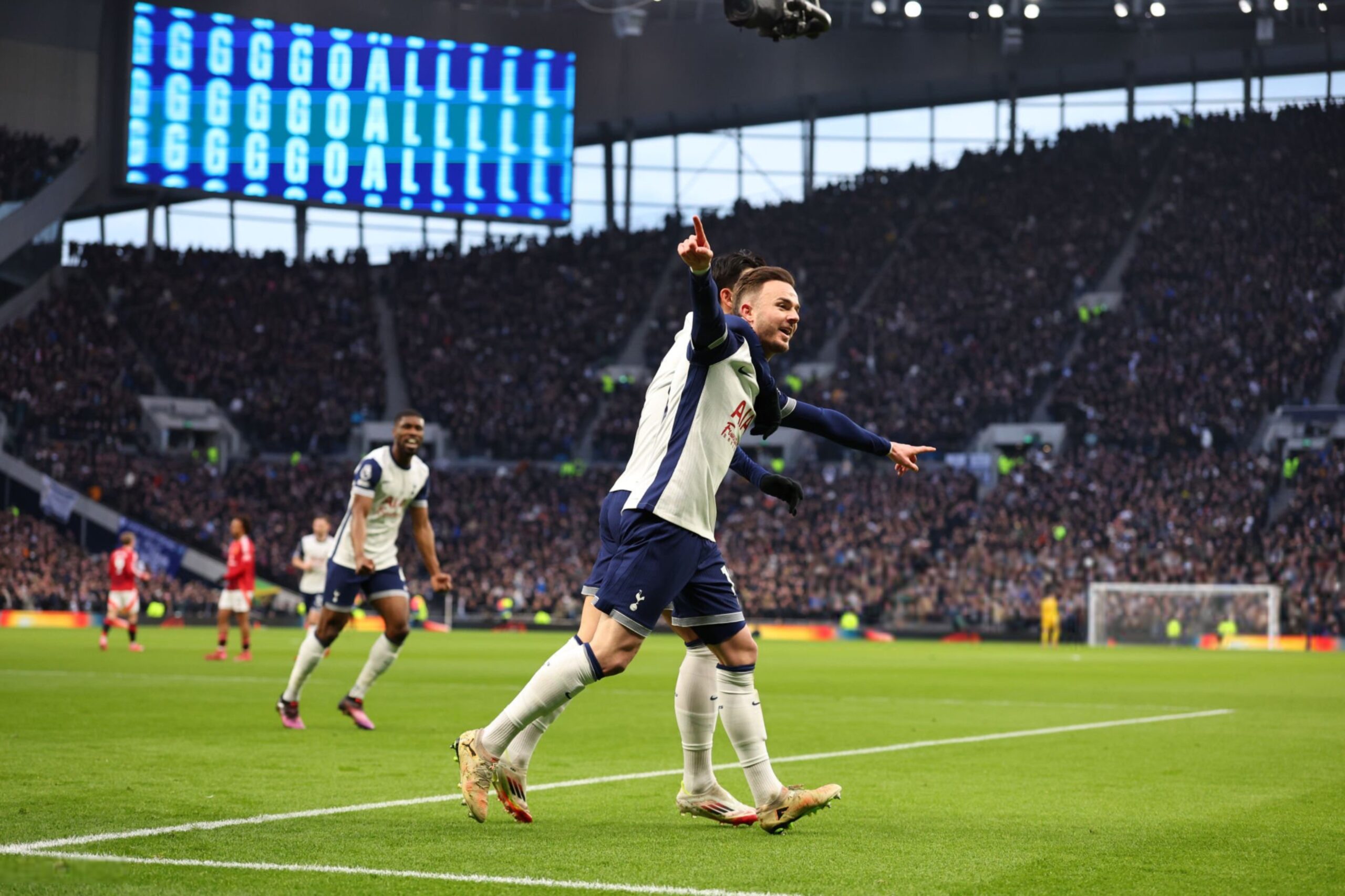 Tottenham Hotspur Ends Winless Streak With Victory Over Manchester United