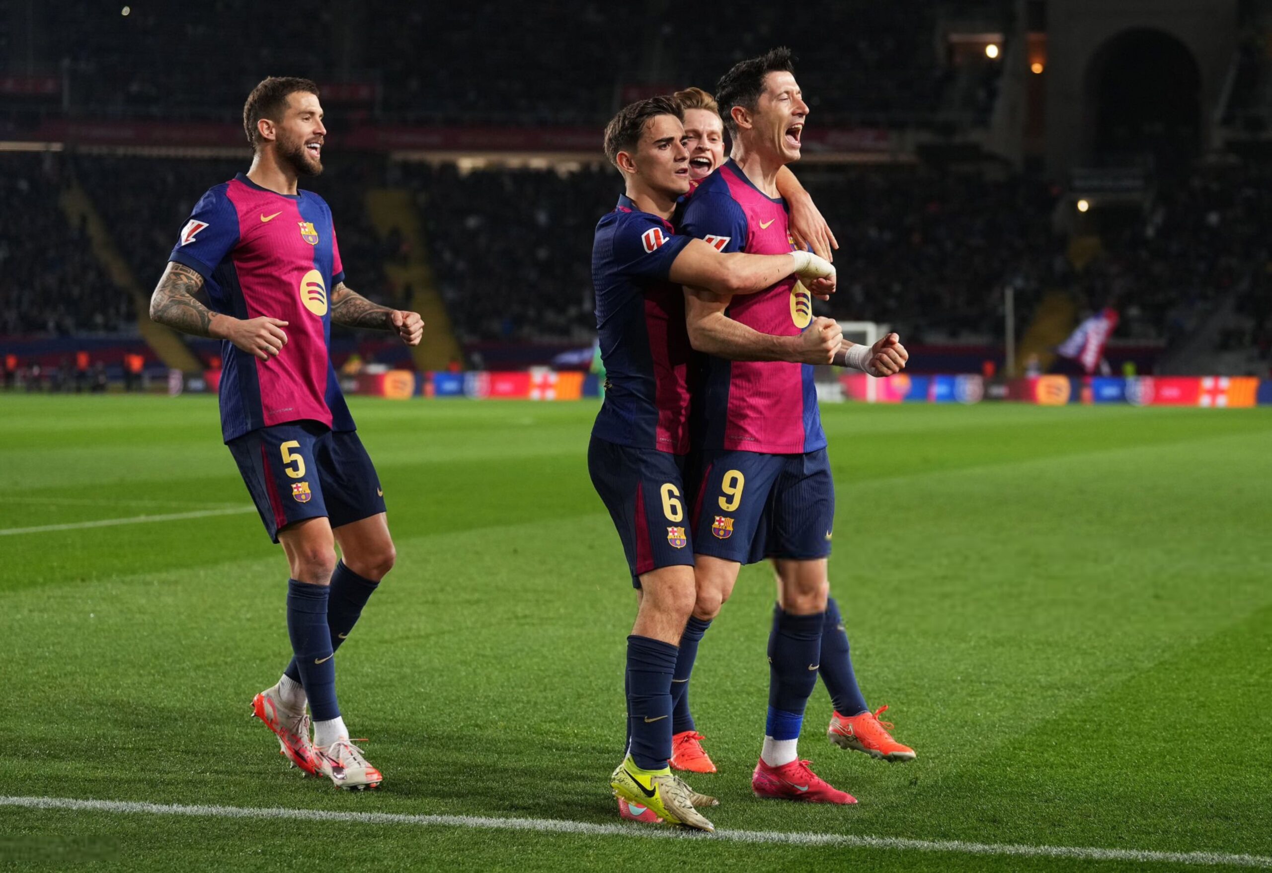 Barcelona Edges Past Rayo Vallecano To Keep La Liga Title Hopes Alive