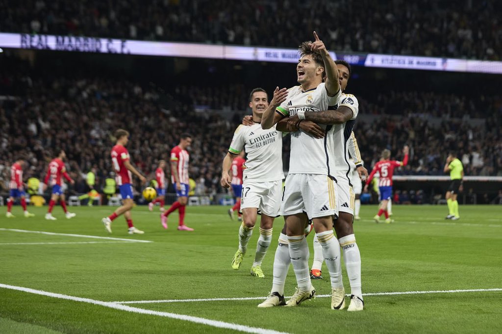 Real Madrid Edges Atletico For Narrow Champions League Advantage