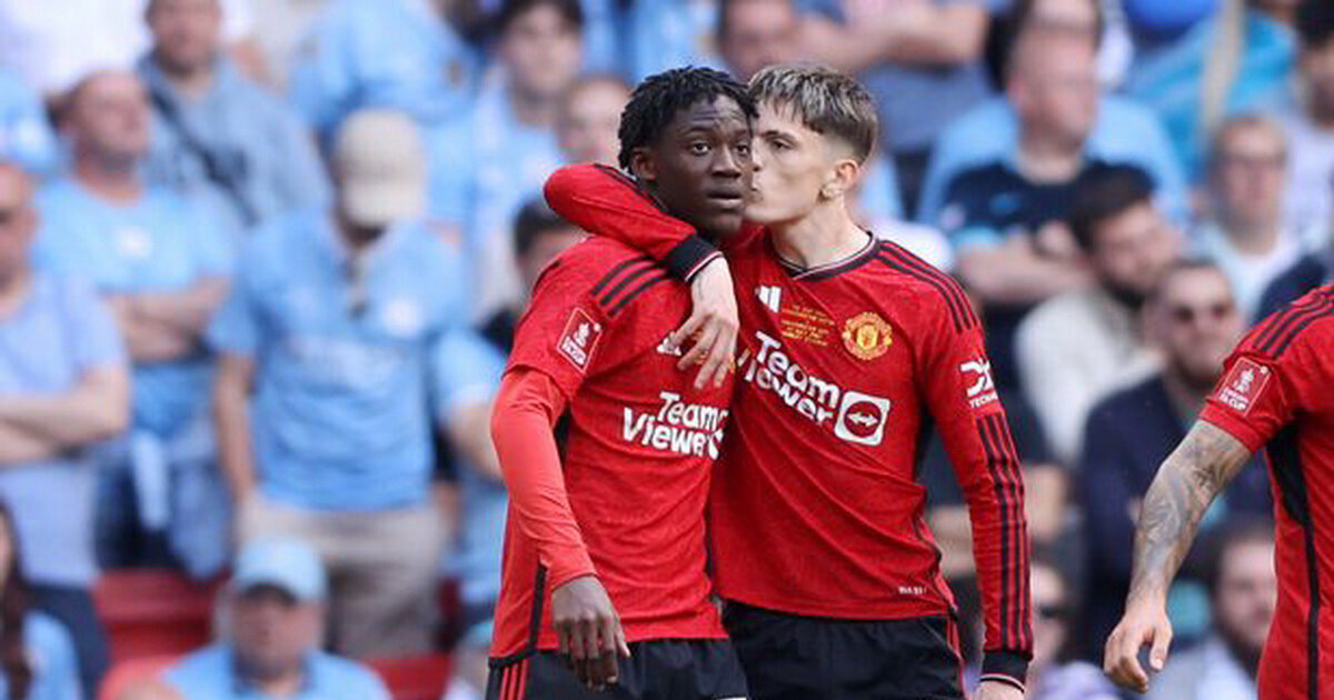 Kobbie Mainoo’s Surprise Transfer Decision Sparks Chelsea's Interest