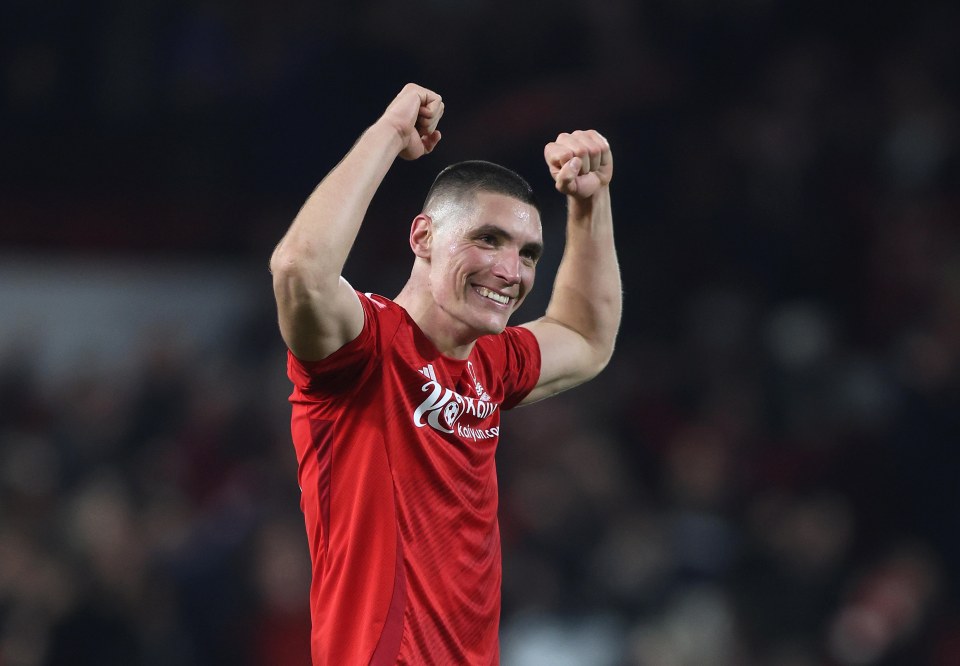 Premier League Team Of The Season So Far: From Sels To Salah