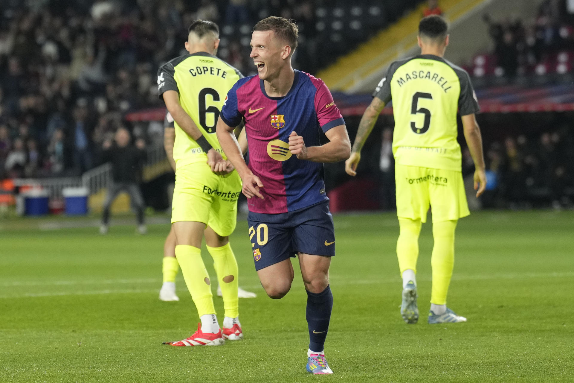 Barcelona Continues Unbeaten Run With Narrow Victory Over Mallorca