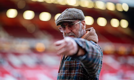 Manchester United Legend Cantona Accuses Ratcliffe of Attempting To 'Destroy Everything'