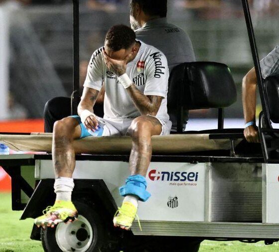 Neymar Leaves Pitch In Tears After Another Injury Setback at Santos