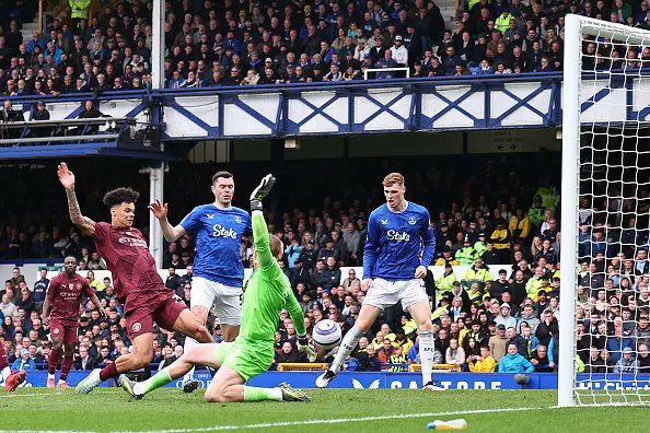 Manchester City Secures Crucial Victory Against Everton At Goodison Park