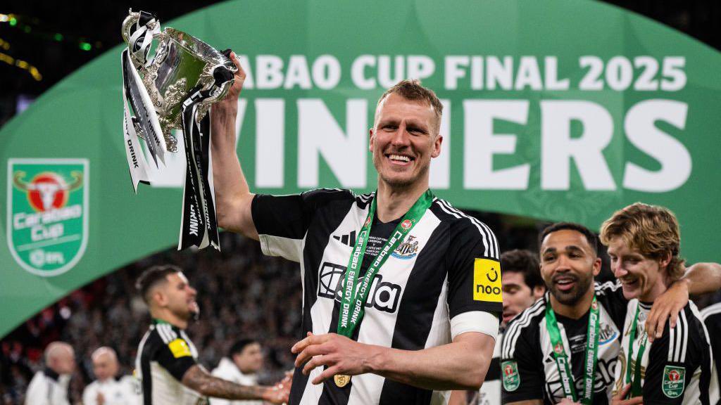 Dan Burn Pens Contract Extension To Stay At Newcastle United