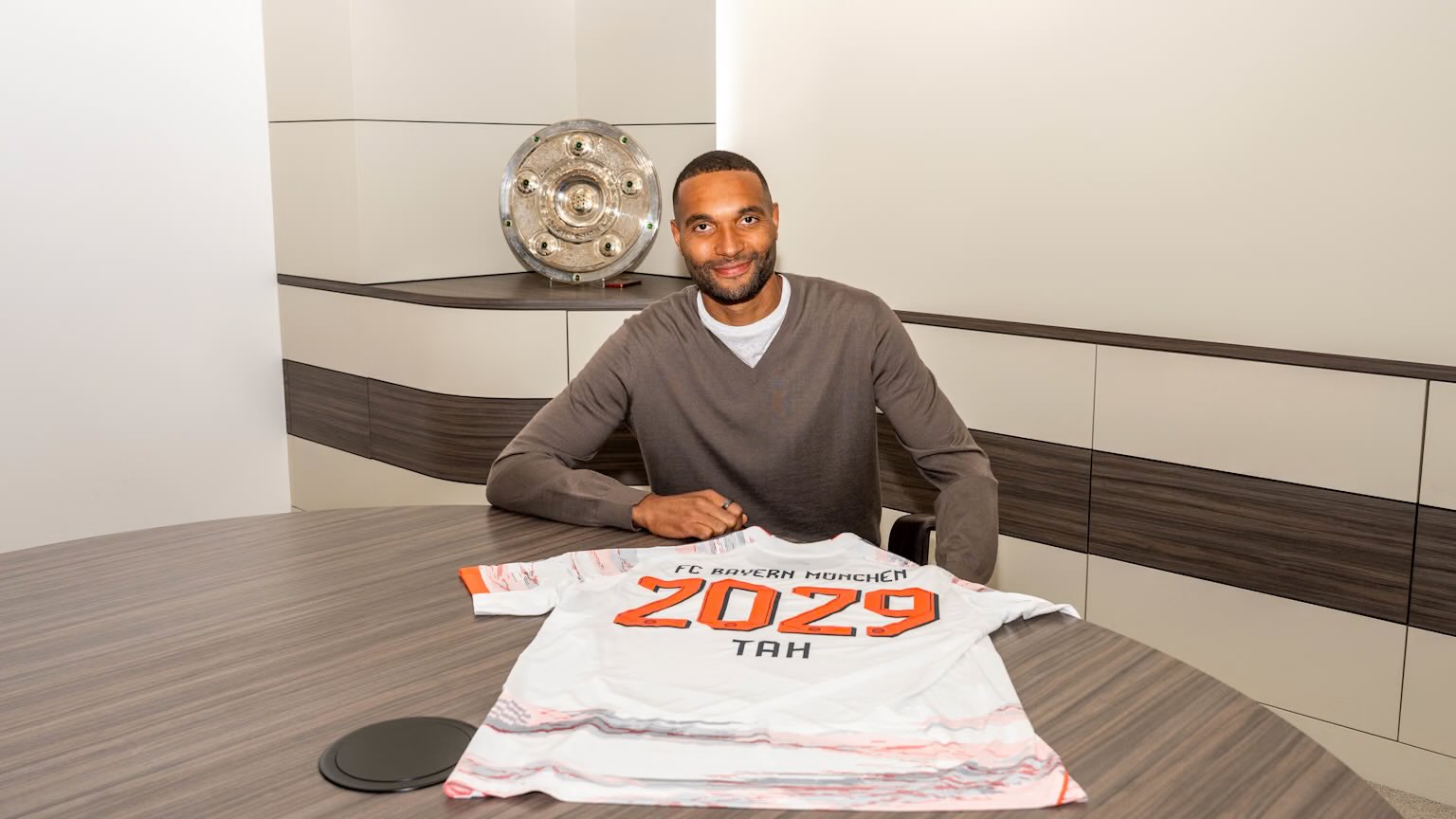 Jonathan Tah Joins Bayern Munich From Bayer Leverkusen
