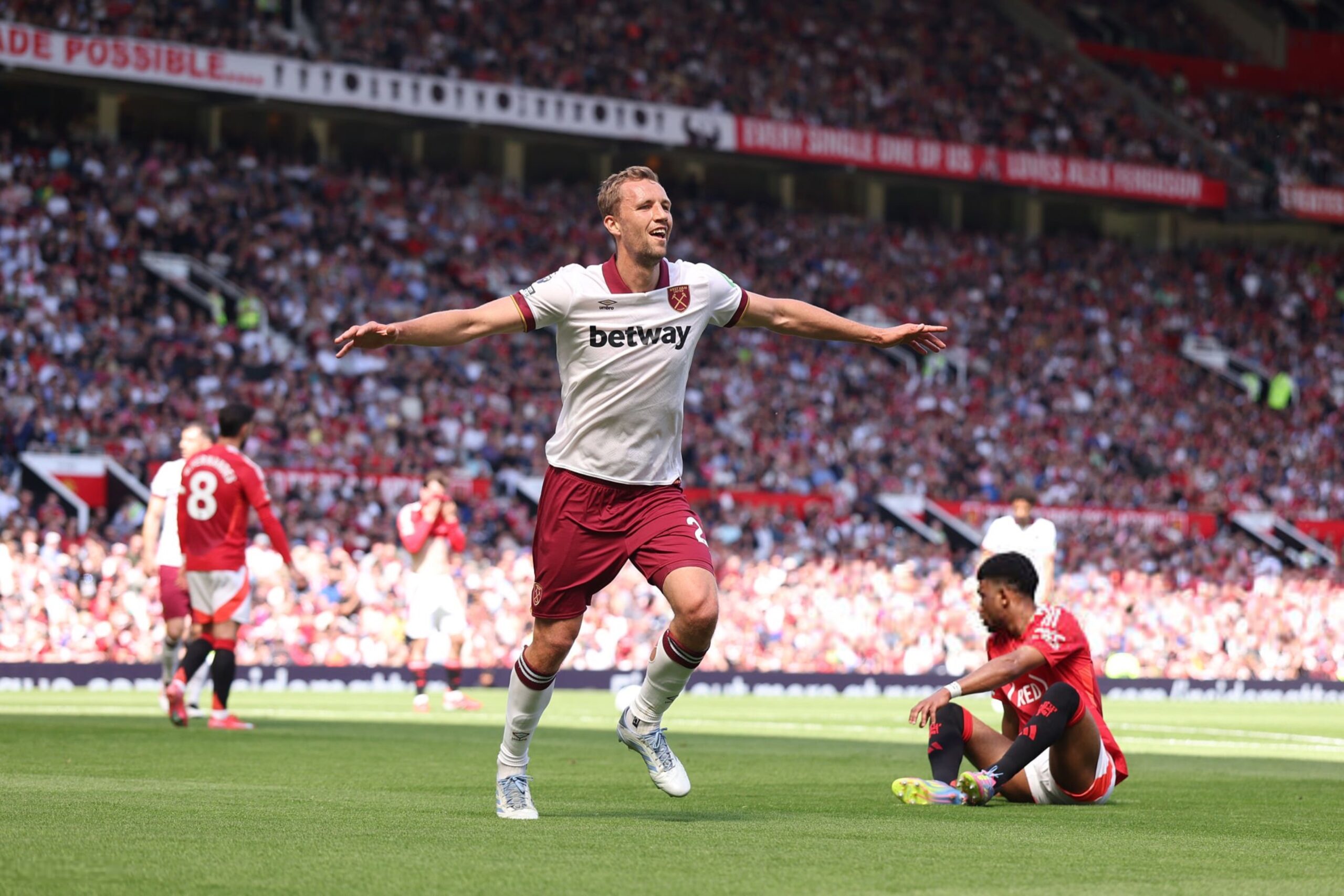 West Ham United Stuns Manchester United At Old Trafford To End Long Winless Run