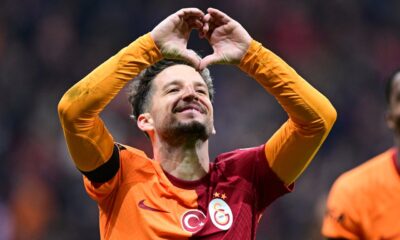 Napoli Icon Dries Mertens Announces Retirement from Professional Football