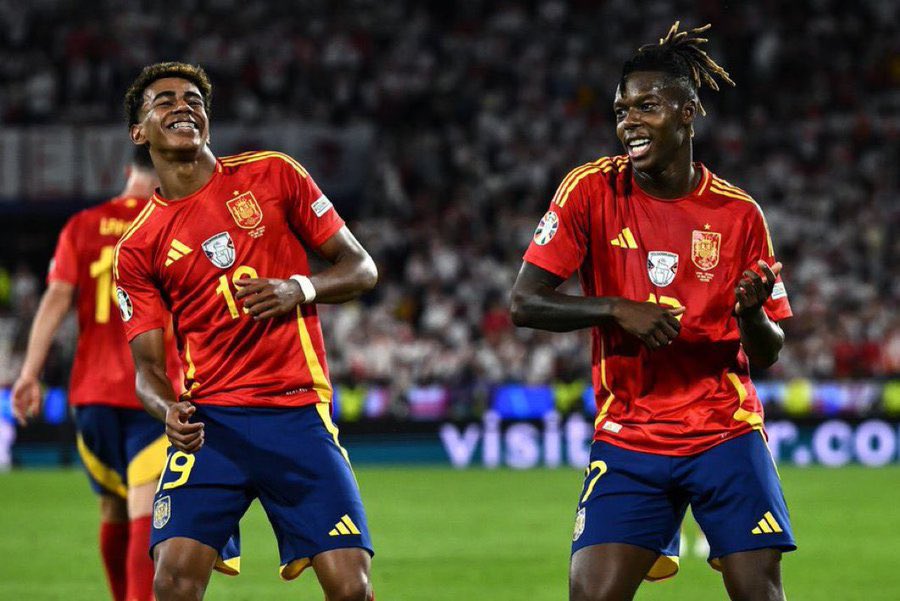 Lamine Yamal Sparks Nico Williams To Barcelona Rumours After Agent Meets Deco