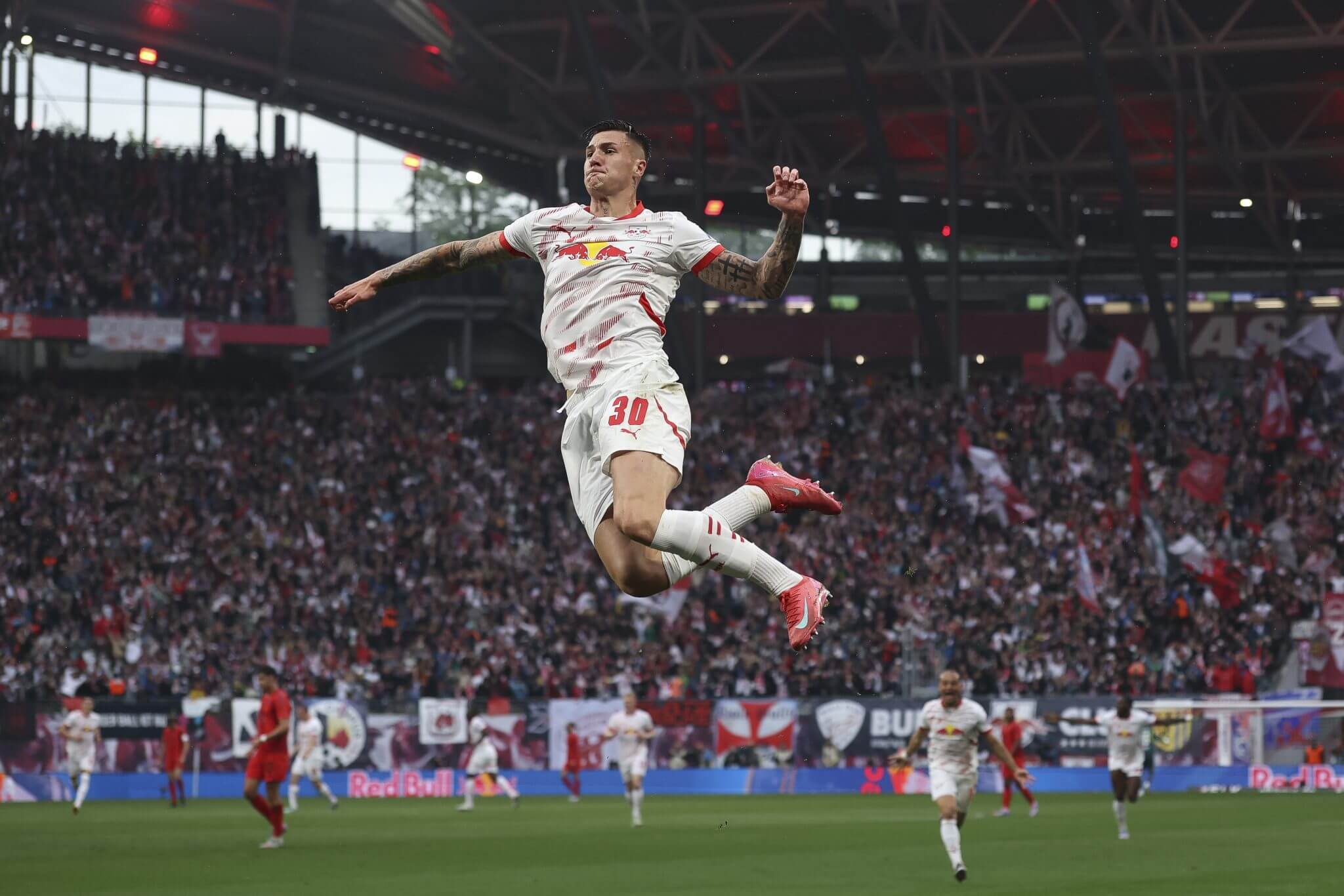 Newcastle United Targets Big-Name Signing To Save Frustrating Summer Transfer Window