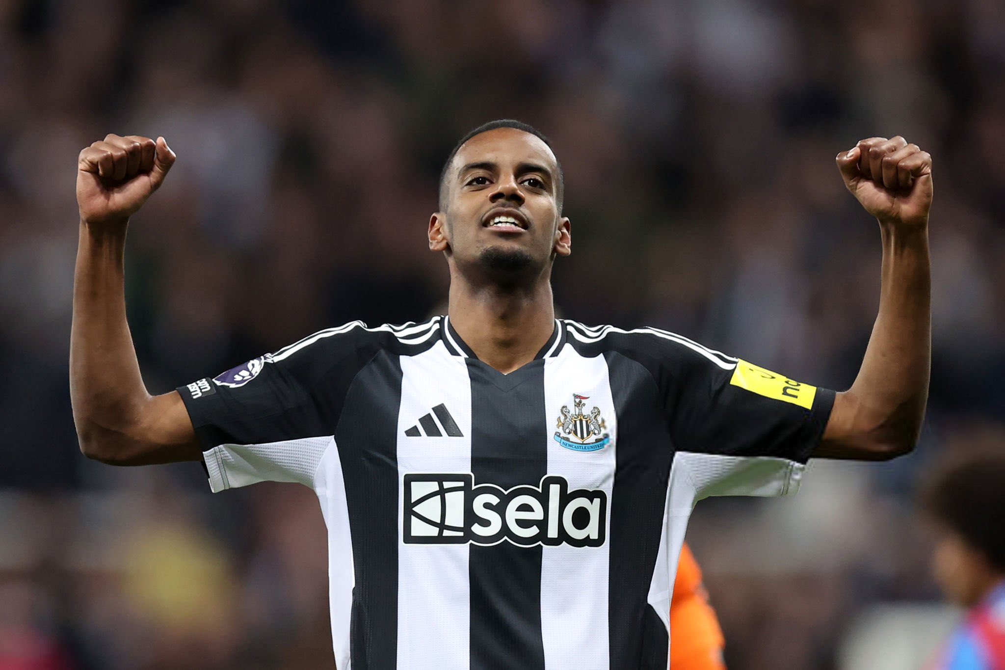 Newcastle Alexander Isak Drops Transfer Bombshell Amid Liverpool Links