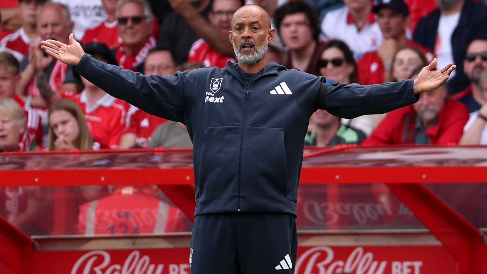 Forest Manager Nuno To Hold Peace Talks With Marinakis During International Break