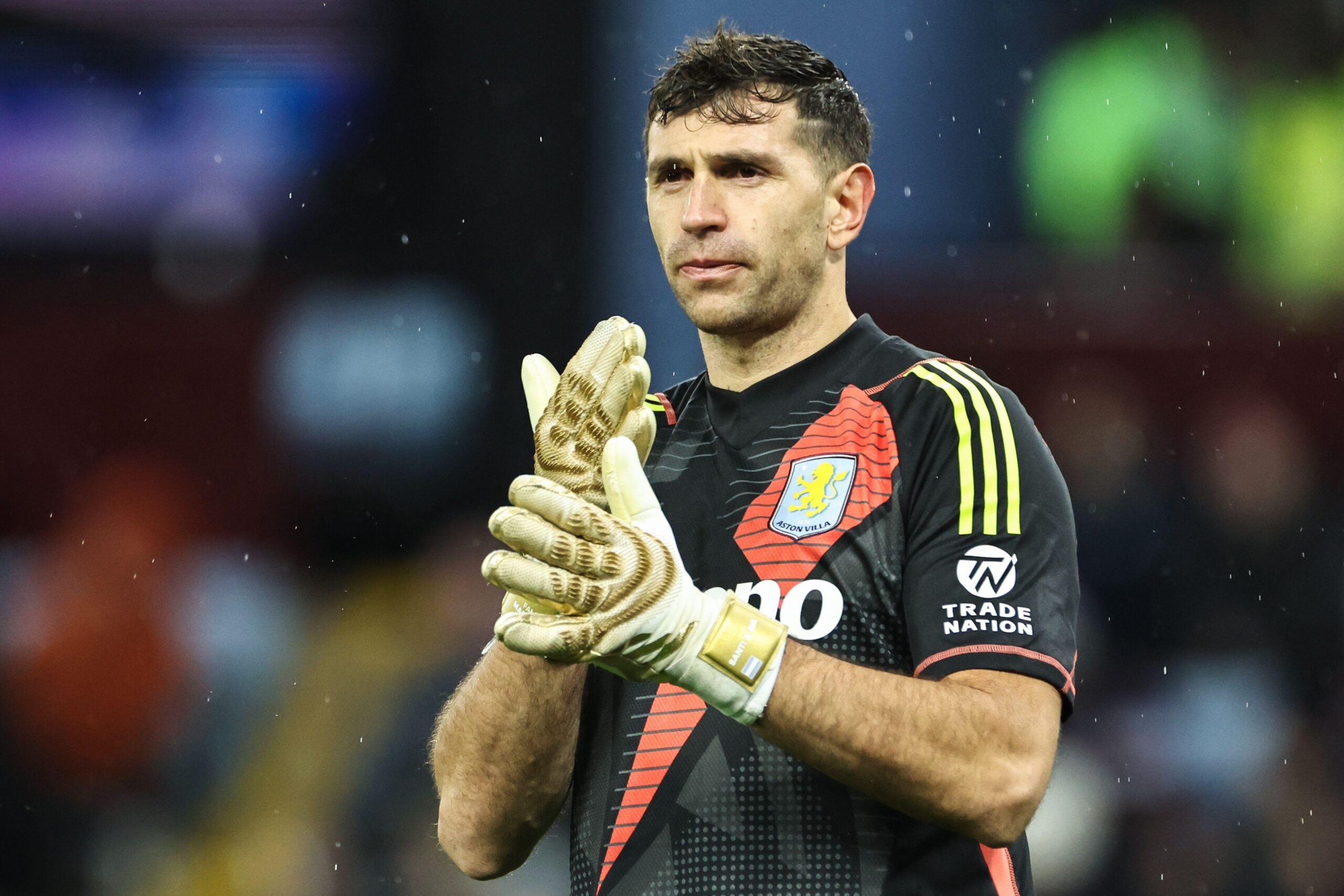 Manchester United Target Lammens Or Martinez In Deadline Day Signing Push
