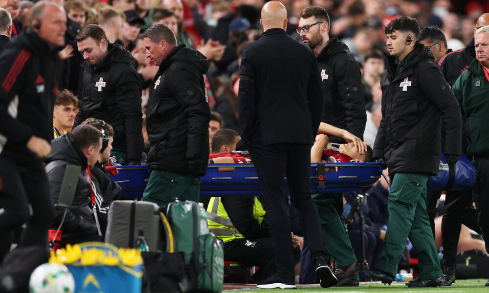 Liverpool’s Giovanni Leoni Suffers ACL Tear, Faces Nine-Month Layoff