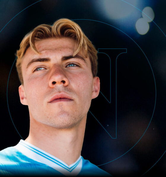 Napoli Signs Rasmus Højlund On Loan From Manchester United With An Obligation To Buy