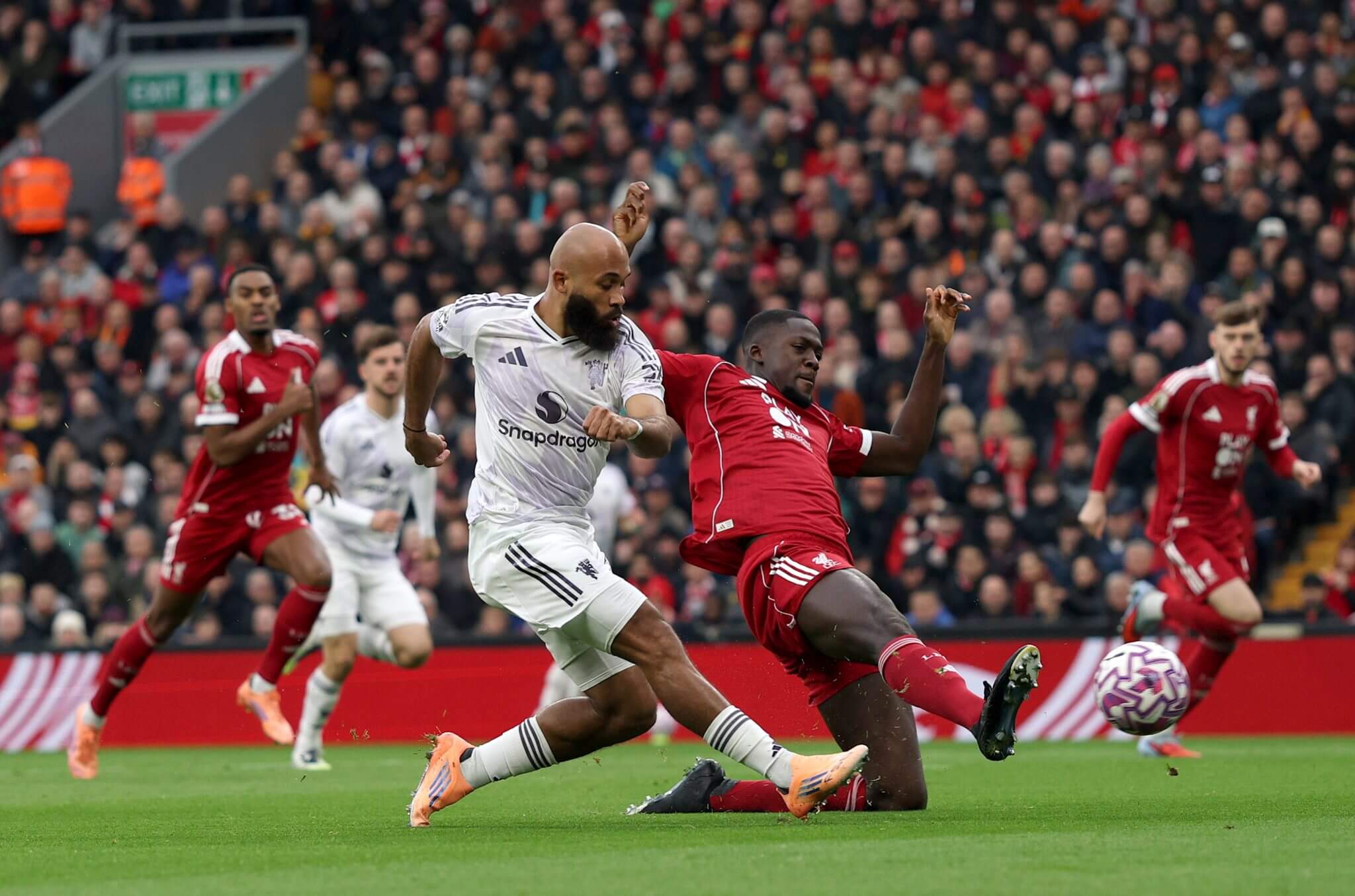 Top Premier League Talking Points: Man United Breaks The Anfield Curse As Arsenal And Chelsea Stay Ruthless