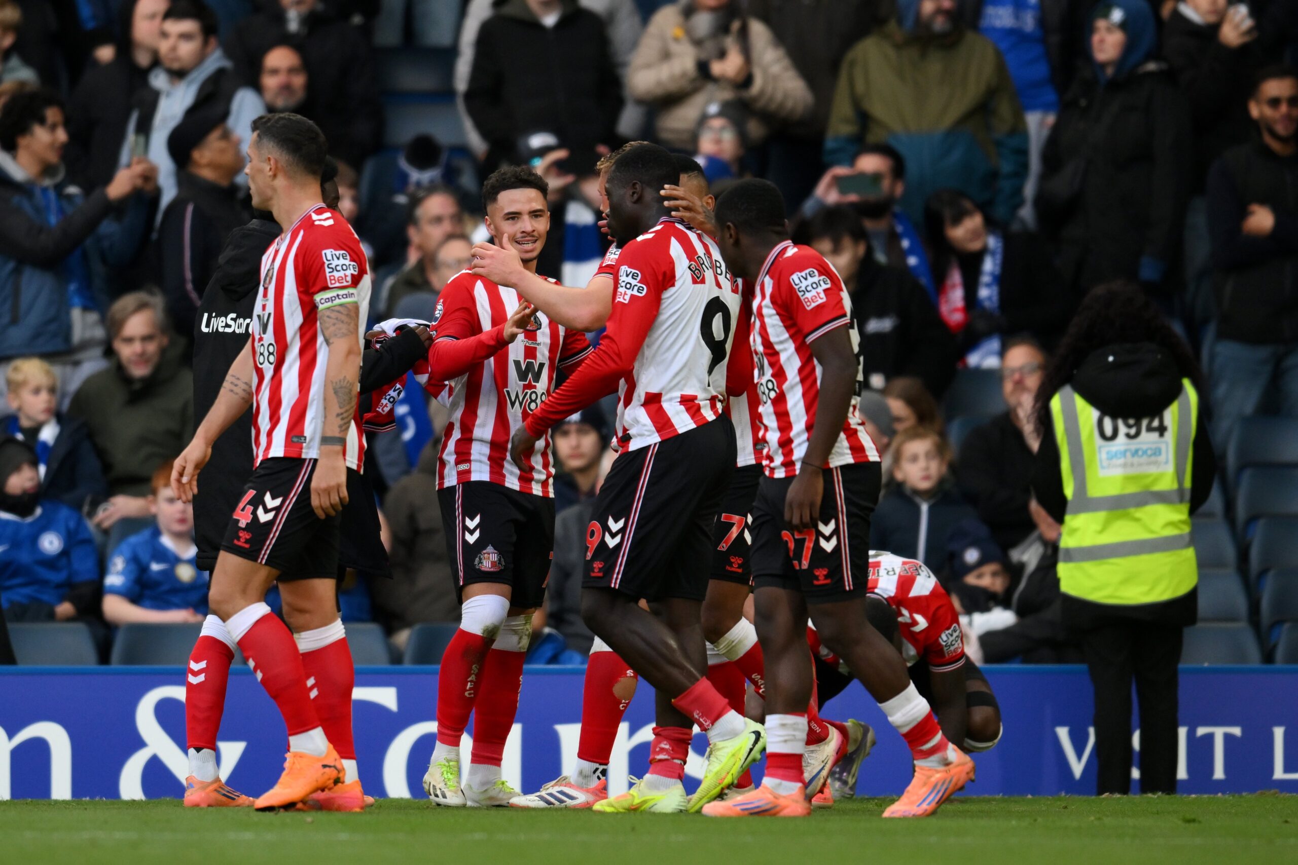 Sunderland’s Dream Run Continues With Historic Victory Over Chelsea
