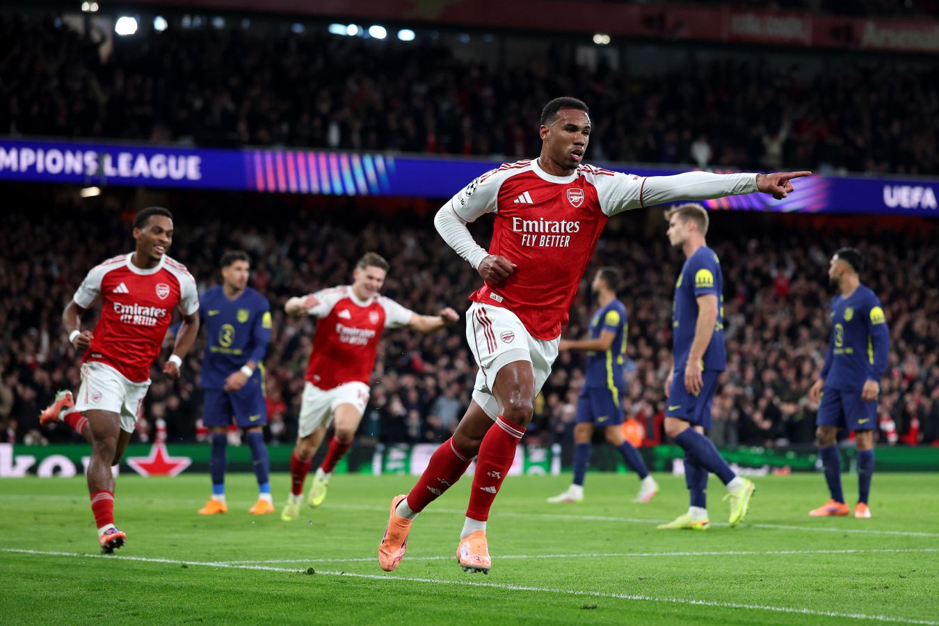 Is Arsenal On Course To Shatter Chelsea’s Historic Defensive Record?
