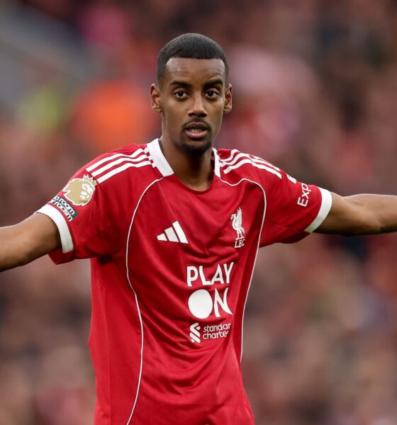 Liverpool Manager Arne Slot Provides Worrying Update On Injured Alexander Isak
