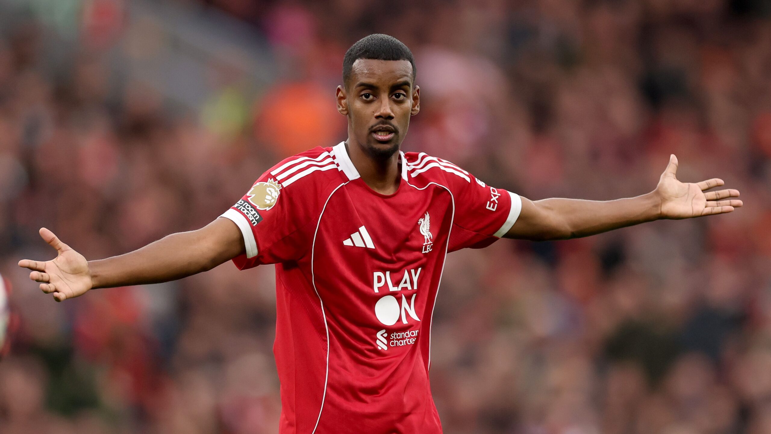 Liverpool Manager Arne Slot Provides Worrying Update On Injured Alexander Isak