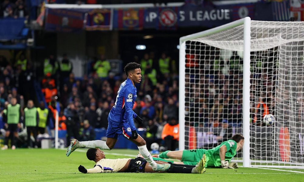 Champions League Roundup: Barcelona Crumbles At Chelsea As Mourinho Celebrates First Benfica Win
