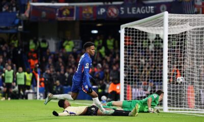 Champions League Roundup: Barcelona Crumbles At Chelsea As Mourinho Celebrates First Benfica Win