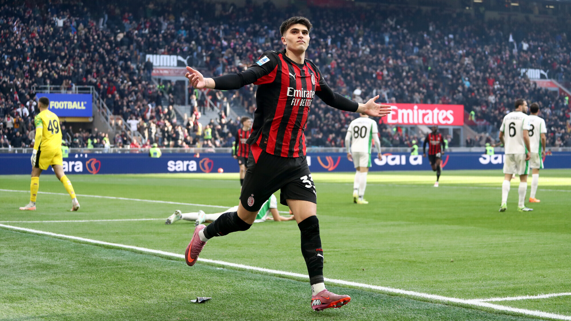 Serie A Roundup: Scamacca Shines, Inter Take Control, And Drama Unfolds Across Italy