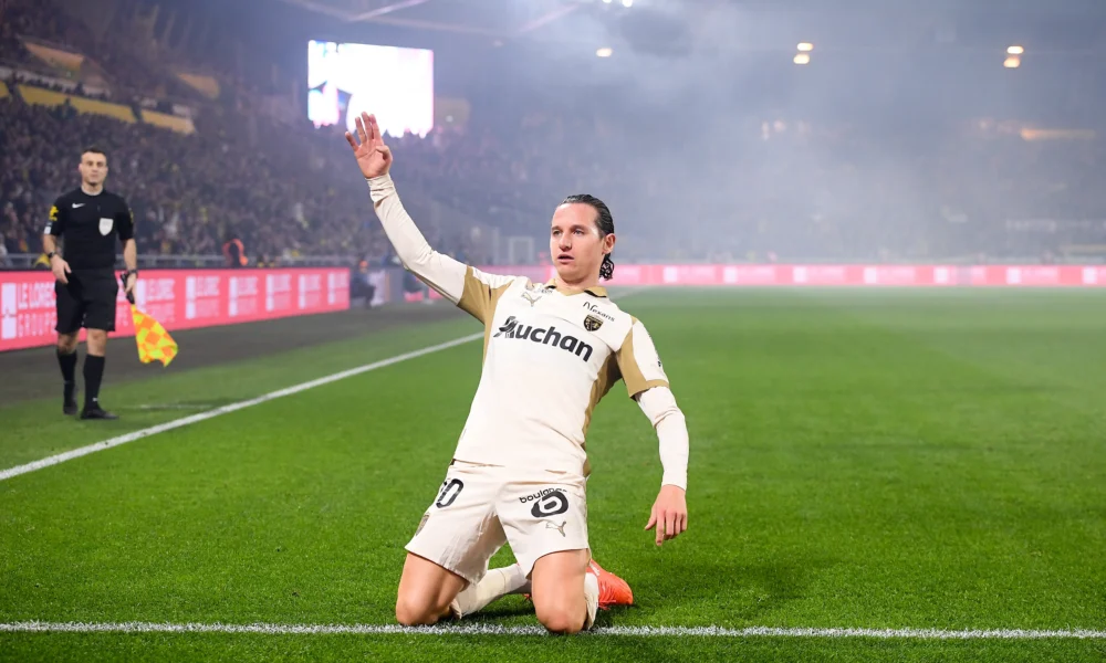 Ligue 1 Roundup: Lens Holds Top Spot As PSG Smashes Rennes And Chaos Escalates At Nice