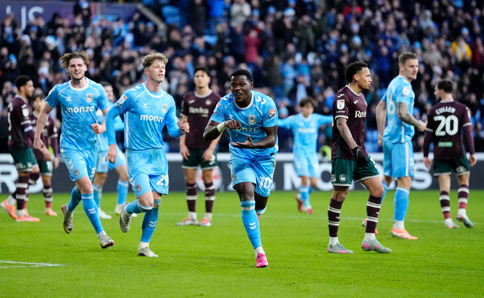 Coventry Back Lampard With Transfer Funds And Contract Talks Amid Premier League Push